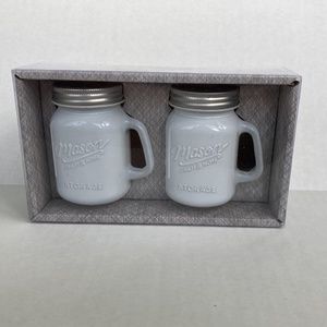 Mason Jar Salt and Pepper Set